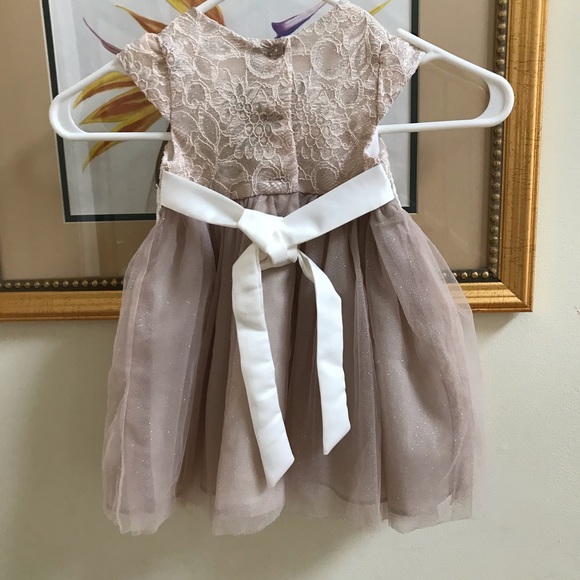 Baby girls sparkle lace mesh dress size 12 months - Picture 4 of 6
